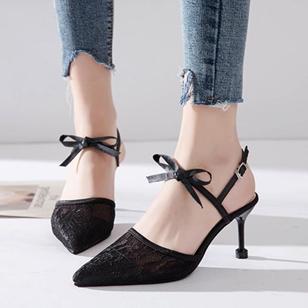dress shoes summer 2021 pointy high-heeled fairy wind girl thin heel all-around lace net red bag head sandal, Black
dress shoes summer 2021 pointy high-heeled fairy wind girl thin heel all-around lace net red bag head sandal, Black