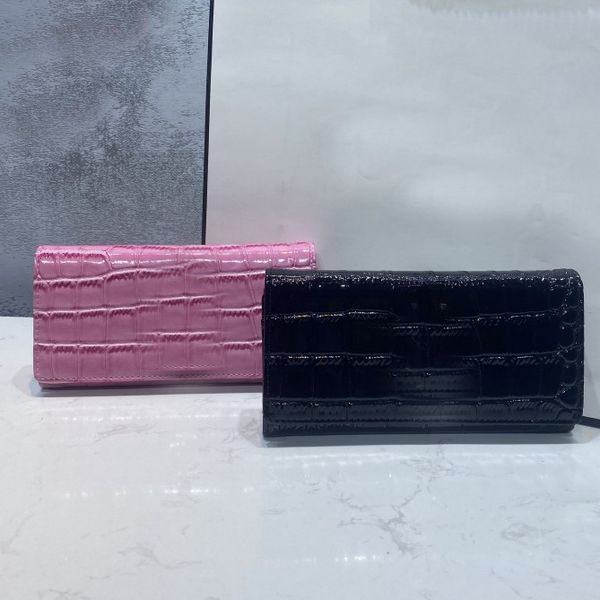 designer clutch bags luxury woman handbag pure color letter printing fashion purse alligator wallet card bagu
designer clutch bags luxury woman handbag pure color letter printing fashion purse alligator wallet card bagu