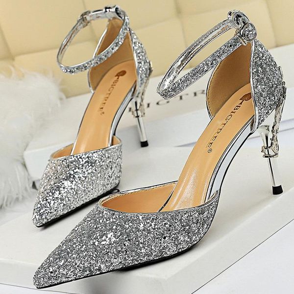 2021 summer women luxury 7.5cm stripper high heels nightclub sandals shallow pointed toe sequin sandals big size lady shoes, Black
2021 summer women luxury 7.5cm stripper high heels nightclub sandals shallow pointed toe sequin sandals big size lady shoes, Black