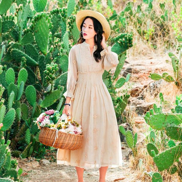 casual dresses yamdi runway 2021 luxury dress long sleeve a-line women spring summer party vintage elegant boho lace midi vestidos lady, Black;gray
casual dresses yamdi runway 2021 luxury dress long sleeve a-line women spring summer party vintage elegant boho lace midi vestidos lady, Black;gray