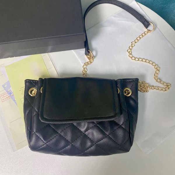ss leather lady handbag designer wallets wing shoulder letter handbags luxury crossbody bag famous brand messenger bags fashion diamond latt, Red;black
ss leather lady handbag designer wallets wing shoulder letter handbags luxury crossbody bag famous brand messenger bags fashion diamond latt, Red;black