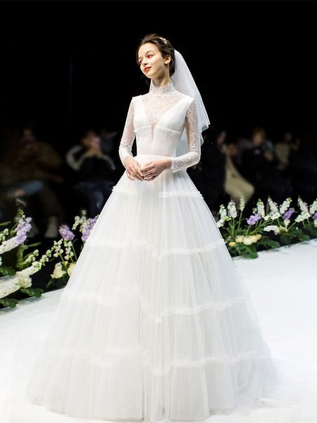 2021 new high neck long sleeve wedding es illusion lace vintage bridal gown robe de mariee s3lb, White
2021 new high neck long sleeve wedding es illusion lace vintage bridal gown robe de mariee s3lb, White
