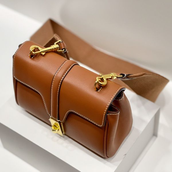 cosmetic bags cases designer women bag 2021s vintage fashion leather shoulder handbag luxurys
cosmetic bags cases designer women bag 2021s vintage fashion leather shoulder handbag luxurys