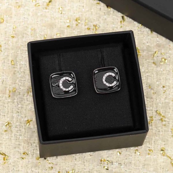 2022 charm square shape stud earring with diamond for women wedding jewelry gift have stamp box ps7247, Golden
2022 charm square shape stud earring with diamond for women wedding jewelry gift have stamp box ps7247, Golden