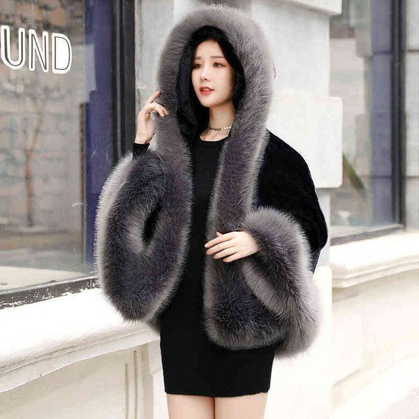 fur trim coats for women winterwear hooded short korean mink wool imitation fox fur shawl cloak fashion warm cape jacket m1147 h1123, Blue;gray
fur trim coats for women winterwear hooded short korean mink wool imitation fox fur shawl cloak fashion warm cape jacket m1147 h1123, Blue;gray