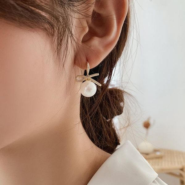 dangle & chandelier women's all-match temperament ear studs inlaid crystal butterfly pearl earrings party jewelry gifts, Silver
dangle & chandelier women's all-match temperament ear studs inlaid crystal butterfly pearl earrings party jewelry gifts, Silver