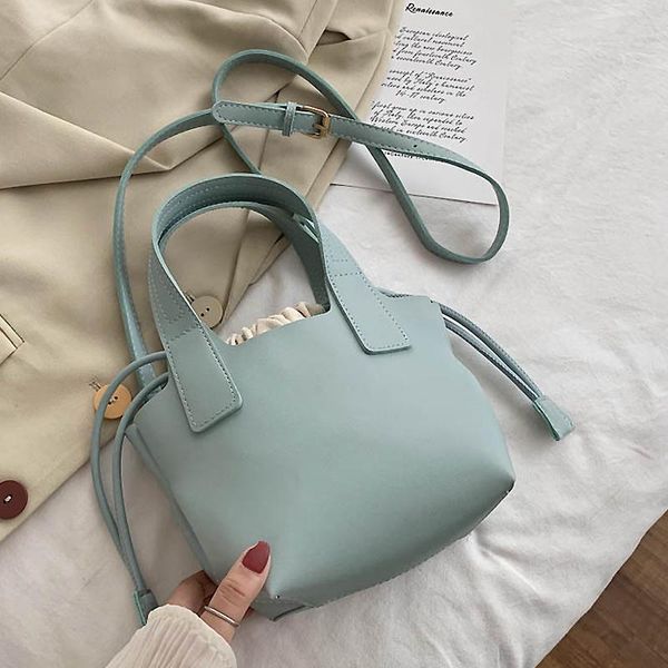 niche basket design ladies handbag 2021 trend ladies drawstring messenger bag simple pu leather solid color women shoulder bag
niche basket design ladies handbag 2021 trend ladies drawstring messenger bag simple pu leather solid color women shoulder bag