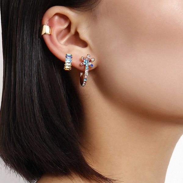 jewelry temperament contrast versatile female personality geometric color zircon simple earrings, Silver
jewelry temperament contrast versatile female personality geometric color zircon simple earrings, Silver