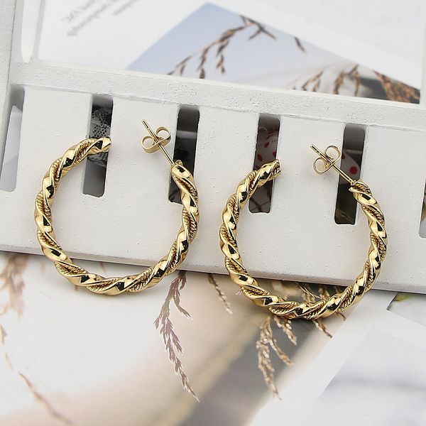 new jewelry stainless steel double-line twisted twist c-shaped earrings for womens favorite party love gifts wholesale, Silver
new jewelry stainless steel double-line twisted twist c-shaped earrings for womens favorite party love gifts wholesale, Silver