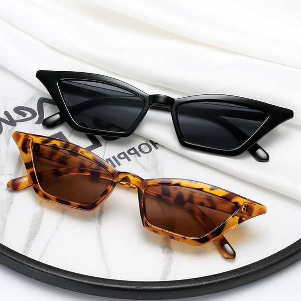 2021 brand designer cat eye sunglasses women retro sunglasses plastic frames women's red lenes shade oculos de sol glasses wholesale, Silver
2021 brand designer cat eye sunglasses women retro sunglasses plastic frames women's red lenes shade oculos de sol glasses wholesale, Silver