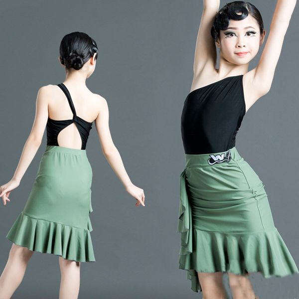 latin dance costume for girls dress training wear backless party club outfit 2021 tango flamengo clothing bodysuit skirt 1677, Black;red
latin dance costume for girls dress training wear backless party club outfit 2021 tango flamengo clothing bodysuit skirt 1677, Black;red