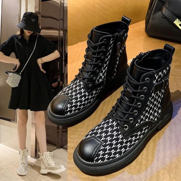 boots 2021 autumn winter british style women shoes fashion genuine leather patchwork casual short boot round toe ankle pu, Black
boots 2021 autumn winter british style women shoes fashion genuine leather patchwork casual short boot round toe ankle pu, Black