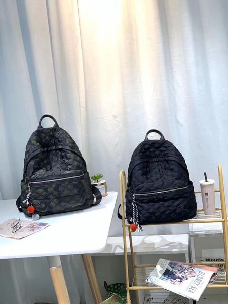 backpack space cotton school bag 2021 trendy camouflage computer large capacit down business bagpack
backpack space cotton school bag 2021 trendy camouflage computer large capacit down business bagpack