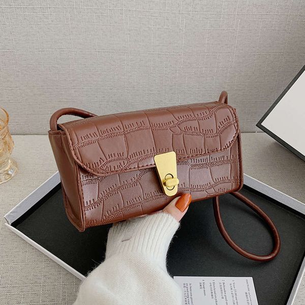 hbp fashion texture women's new autumn and winter 2021 stone single shoulder french underarm small square bag
hbp fashion texture women's new autumn and winter 2021 stone single shoulder french underarm small square bag