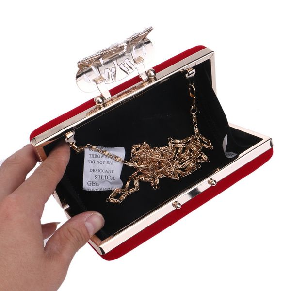 metal special crown diamonds luxurious women evening bags small day clutch chain shoulder velvet evening bags for wedding
metal special crown diamonds luxurious women evening bags small day clutch chain shoulder velvet evening bags for wedding