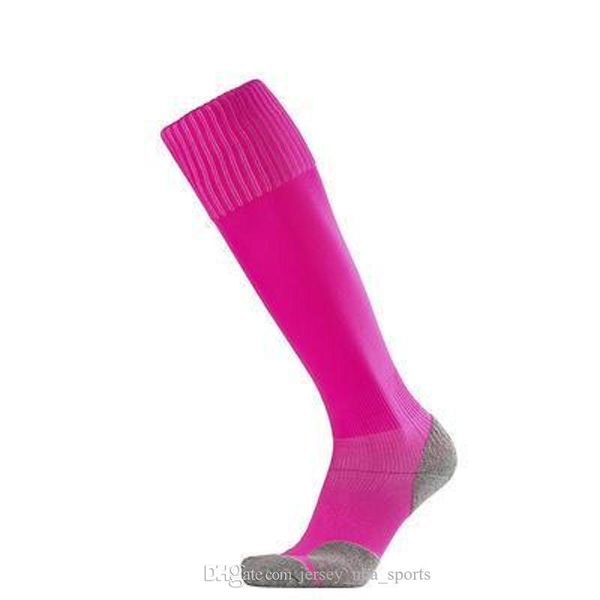 21 2020 soccer long socks cotton men football stocking over knee high sock male outdoor sport socks 40-46 wholesale and retail, Black
21 2020 soccer long socks cotton men football stocking over knee high sock male outdoor sport socks 40-46 wholesale and retail, Black