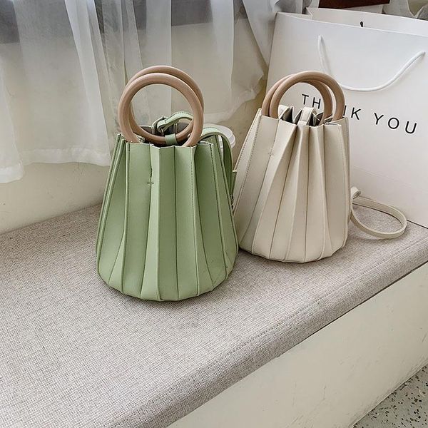 shoulder bags summer personality ladies handbag solid color pu fold bag casual daily travel women's multifunctional messenger
shoulder bags summer personality ladies handbag solid color pu fold bag casual daily travel women's multifunctional messenger