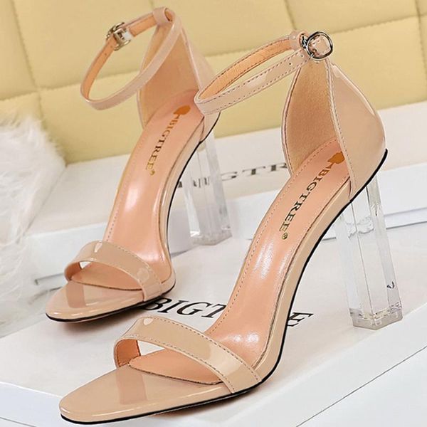 sandals 2021 summer elegant women 9.5cm block high heels crystal open toe nude thick clear lady plus size 43 shoes, Black
sandals 2021 summer elegant women 9.5cm block high heels crystal open toe nude thick clear lady plus size 43 shoes, Black