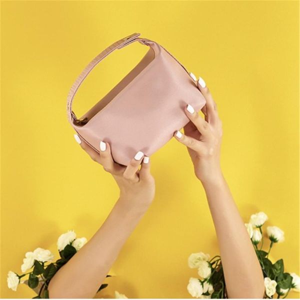 cosmetic bags & cases woman bag big capacity pu leather classical ins pure color waterproof portable washing receive traveling
cosmetic bags & cases woman bag big capacity pu leather classical ins pure color waterproof portable washing receive traveling