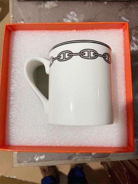 mugs european style bone china runway coffee cup large capacity afternoon tea ceramic gift box
mugs european style bone china runway coffee cup large capacity afternoon tea ceramic gift box