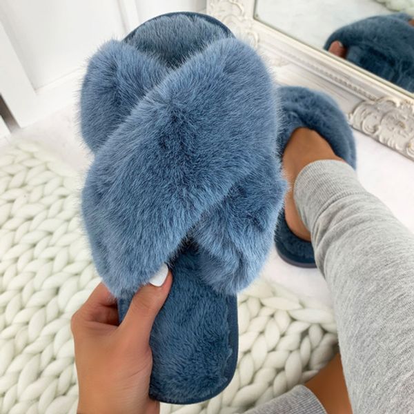winter indoor women furry slippers warm faux fur home slides flat fashion classic design luxury flip flops house non slip sole 220224, Black
winter indoor women furry slippers warm faux fur home slides flat fashion classic design luxury flip flops house non slip sole 220224, Black