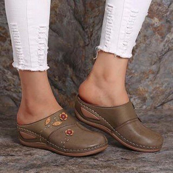 sandals 2021 women summer shoes soft bottom retro baotou woman slippers flowers sandalias mujer feminina, Black
sandals 2021 women summer shoes soft bottom retro baotou woman slippers flowers sandalias mujer feminina, Black