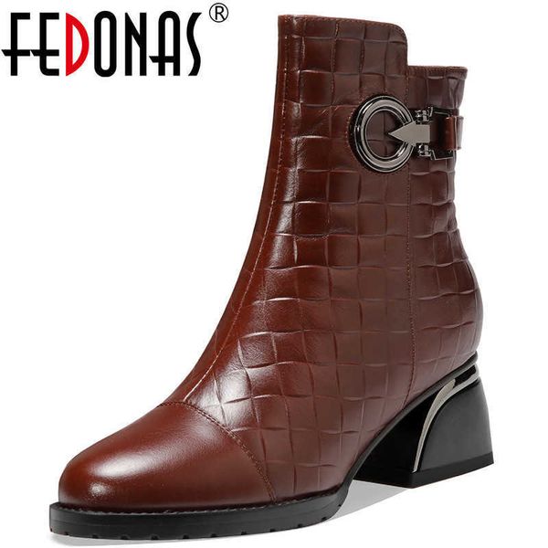 metal decoration winter boots for women pointed toe high heels shoes woman side zipper working party ankle 210528, Black