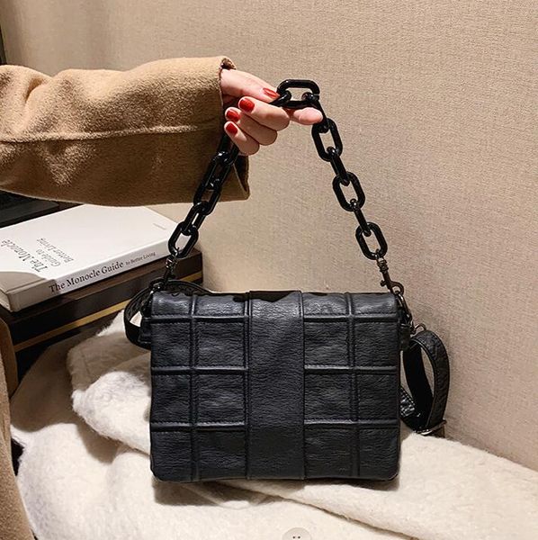 factory wholesale retro soft leather shoulder bags simple atmospheric plaid handbag outdoor leisure backpack flip chain decorative fashion m
factory wholesale retro soft leather shoulder bags simple atmospheric plaid handbag outdoor leisure backpack flip chain decorative fashion m