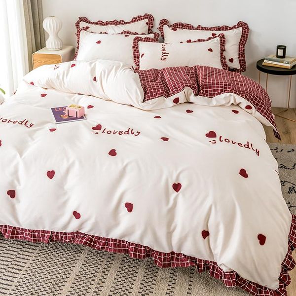 bedding sets home washed cotton four-piece set quilt cover sheet princess style girl's heart dormitory three-piece
bedding sets home washed cotton four-piece set quilt cover sheet princess style girl's heart dormitory three-piece