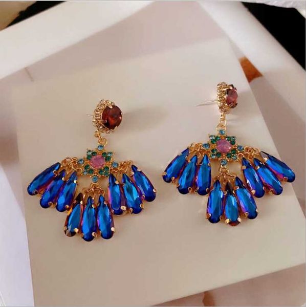 zircon women vintage color crystal drop handmade earrings, Silver
zircon women vintage color crystal drop handmade earrings, Silver