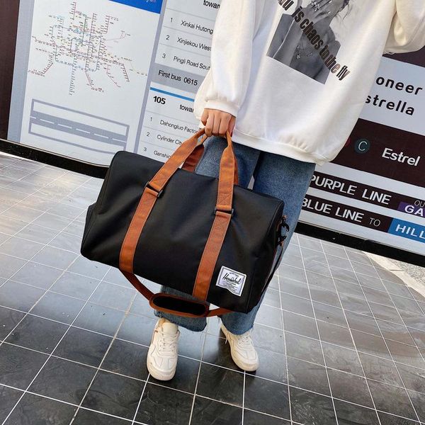 2021 new travel bag fitness bag alone training female duffel suitcases and travel bags
2021 new travel bag fitness bag alone training female duffel suitcases and travel bags