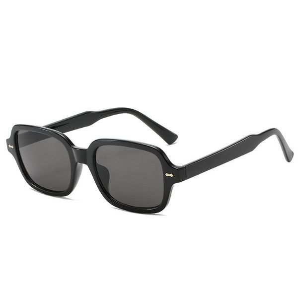 sunglasses 2021 small square shades for women wholesale rendy personality black wild gradient color glasses fashion, White;black
sunglasses 2021 small square shades for women wholesale rendy personality black wild gradient color glasses fashion, White;black