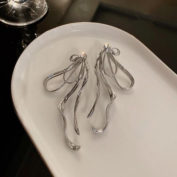 Dangle & Chandelier 2021 Joker Metal Bowknot Modelling Drop Earrings Contracted Long Senior Hyperbole Style Temperament Women, Silver
Dangle & Chandelier 2021 Joker Metal Bowknot Modelling Drop Earrings Contracted Long Senior Hyperbole Style Temperament Women, Silver