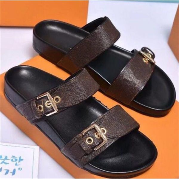 70% off wholesale sandals flip-flops with box men print patent leather bom dia mule on-trend slide sandal lady canvas letter anatomic outsol, Black
70% off wholesale sandals flip-flops with box men print patent leather bom dia mule on-trend slide sandal lady canvas letter anatomic outsol, Black