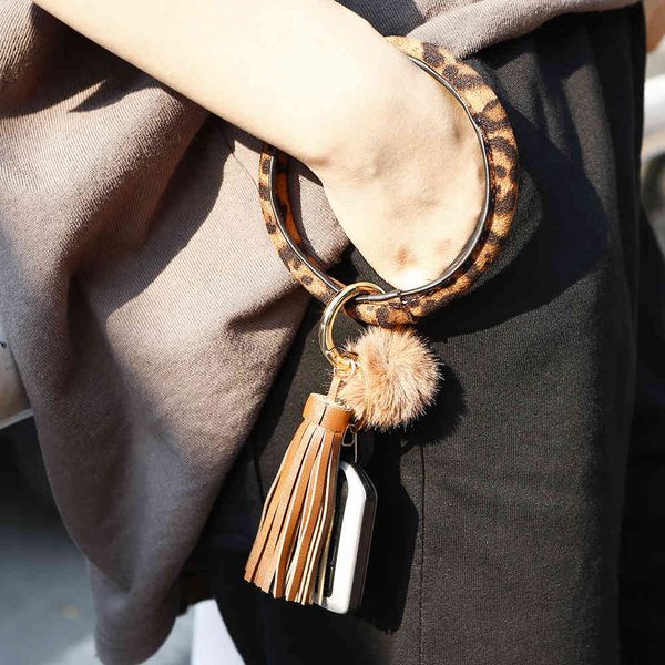 key chain high grade leopard imitation rabbit hair ball ring pu leather tassel pendant wrist jewelry, Silver
key chain high grade leopard imitation rabbit hair ball ring pu leather tassel pendant wrist jewelry, Silver