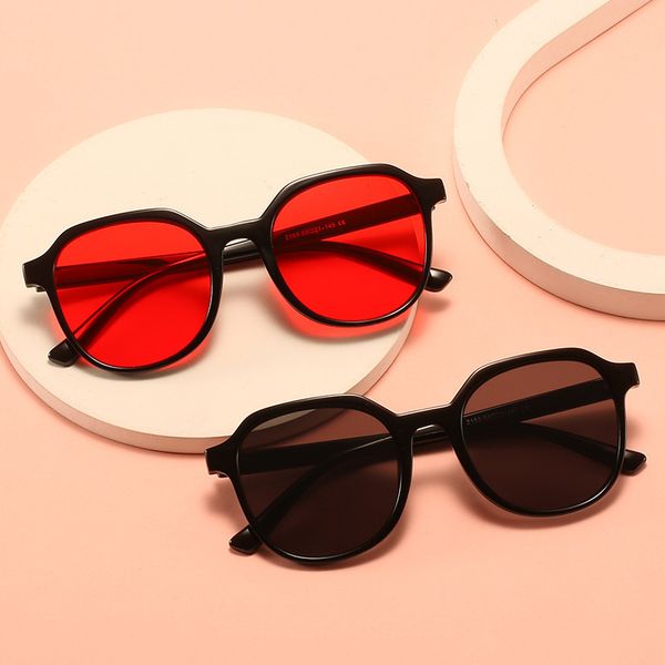 design sunglasses 2021 ins, tiktok, red, sun, fashion, big box, sunglasses, korean version, harold glasses., White;black
design sunglasses 2021 ins, tiktok, red, sun, fashion, big box, sunglasses, korean version, harold glasses., White;black