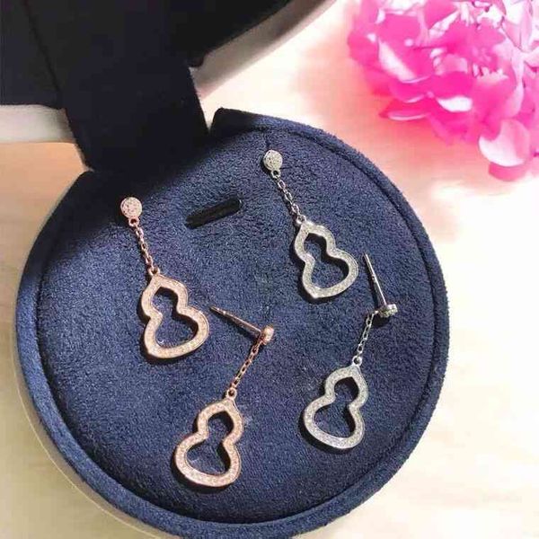the new kirin 925 sterling silver plated 18k gold inlaid hollow full diamond gourd earrings, Golden
the new kirin 925 sterling silver plated 18k gold inlaid hollow full diamond gourd earrings, Golden