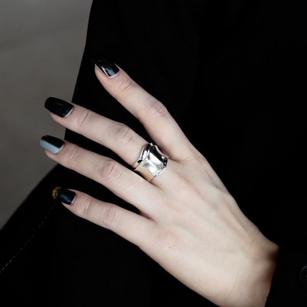 cluster rings silvology 925 sterling silver irregular origami texture glossy original design korea for women 2021 retro jewelry, Golden;silver
cluster rings silvology 925 sterling silver irregular origami texture glossy original design korea for women 2021 retro jewelry, Golden;silver