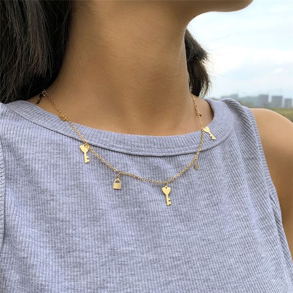 women single layer lock key pendant necklaces punk retro gold thin clavicle chain european party gift sweater necklace jewelry accessories w, Silver
women single layer lock key pendant necklaces punk retro gold thin clavicle chain european party gift sweater necklace jewelry accessories w, Silver