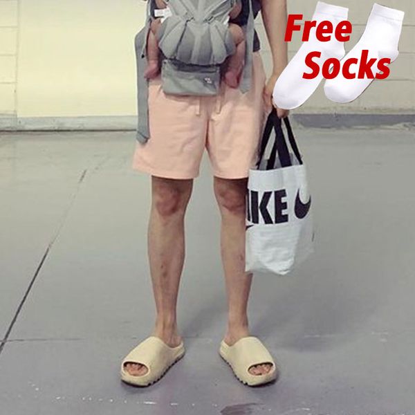 yeesy slide foam bone black green fashion shoes sports slippers white khaki bench women indoor resin sand sandal basketball football sneaker 
yeesy slide foam bone black green fashion shoes sports slippers white khaki bench women indoor resin sand sandal basketball football sneaker