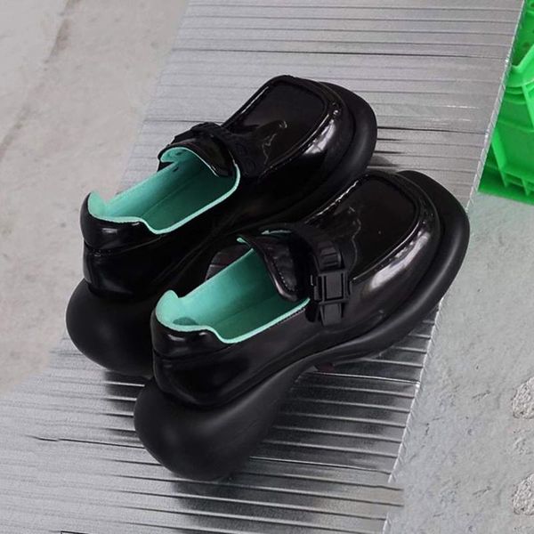 dress shoes deat 2021 spring and summer fashion casual square toe solid color patent leather muffin thick single women's sh476, Black
dress shoes deat 2021 spring and summer fashion casual square toe solid color patent leather muffin thick single women's sh476, Black