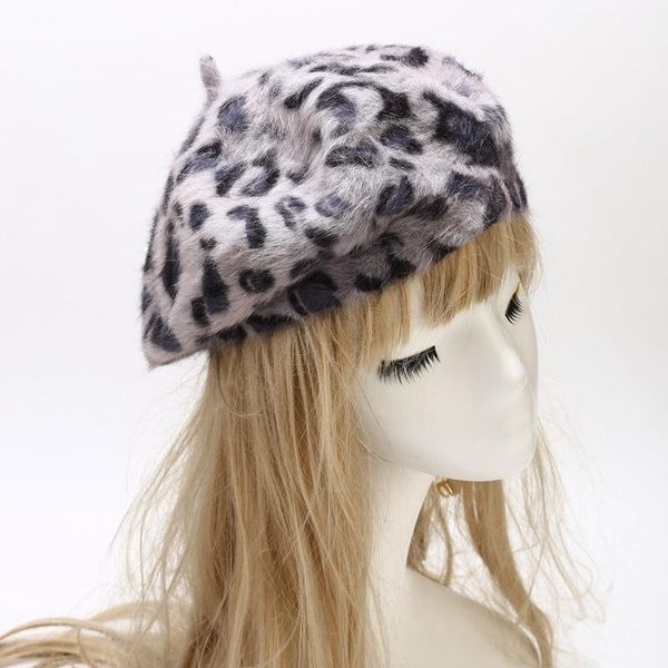 berets 2021 autumn winter leopard print warm fur octagonal hats for women and girl painter hat beanie cap 11, Blue;gray
berets 2021 autumn winter leopard print warm fur octagonal hats for women and girl painter hat beanie cap 11, Blue;gray