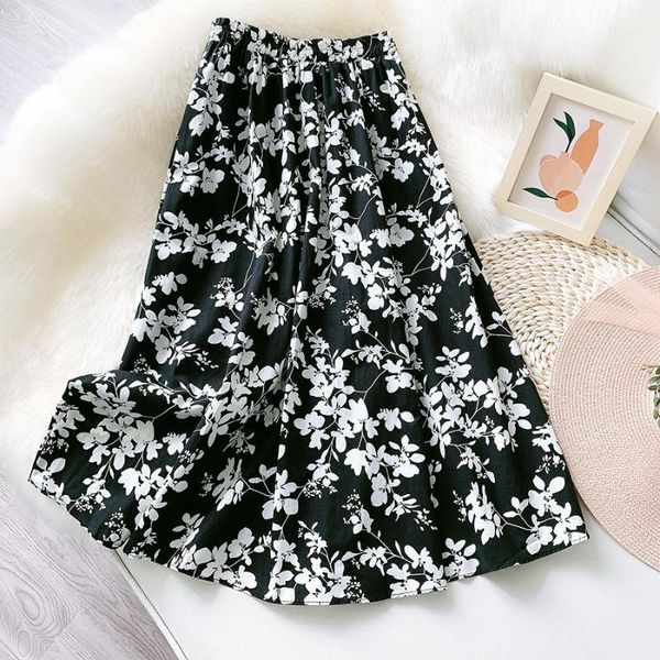 skirts 2021 womens chic floral print vintage a-line midi skirt women elastic high waist ladies summer elegant female clothing, Black
skirts 2021 womens chic floral print vintage a-line midi skirt women elastic high waist ladies summer elegant female clothing, Black