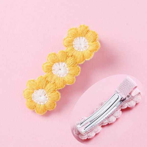 hair accessories korean 2021 autumn winter woolen yarn handmade flower hairpins clips for women fashion barrettes gifts, Slivery;white
hair accessories korean 2021 autumn winter woolen yarn handmade flower hairpins clips for women fashion barrettes gifts, Slivery;white