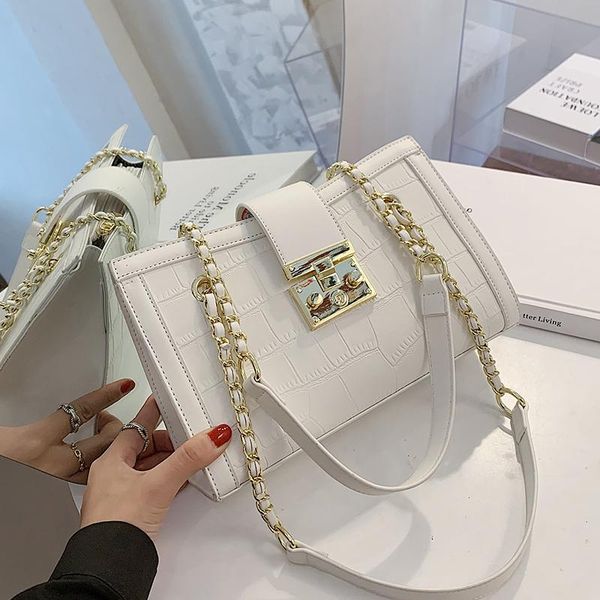 cross body crocodile pattern square tote bag 2021 fashion pu leather women's designer handbag chain shoulder messenger
cross body crocodile pattern square tote bag 2021 fashion pu leather women's designer handbag chain shoulder messenger