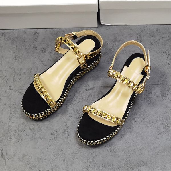round head large sandals with buckle thick bottom slope heel rivet women's shoes 60% off store online, Black
round head large sandals with buckle thick bottom slope heel rivet women's shoes 60% off store online, Black