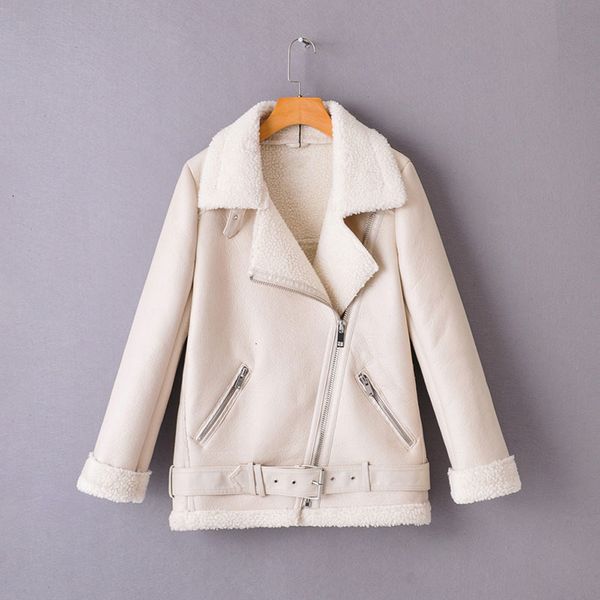 new winter women loose fake leather patchwork faux lamb soft plush fur warm thick jacket with belt motorcycle coat bomber jacket, Black
new winter women loose fake leather patchwork faux lamb soft plush fur warm thick jacket with belt motorcycle coat bomber jacket, Black