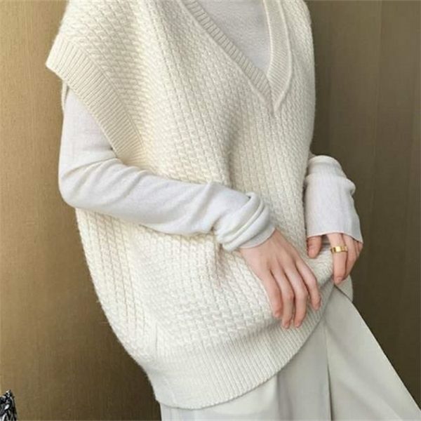 colorfaith winter spring women sweaters pullovers sleeveless vest waistcoat vintage oversize wild knitwear swv1158, Black;white
colorfaith winter spring women sweaters pullovers sleeveless vest waistcoat vintage oversize wild knitwear swv1158, Black;white