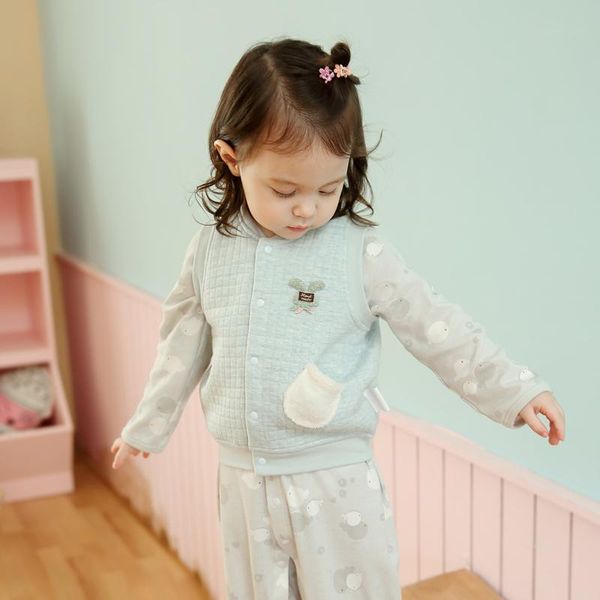 waistcoat style children's vest girls inner liner kids baby winter outer wear boy gilet, Camo
waistcoat style children's vest girls inner liner kids baby winter outer wear boy gilet, Camo