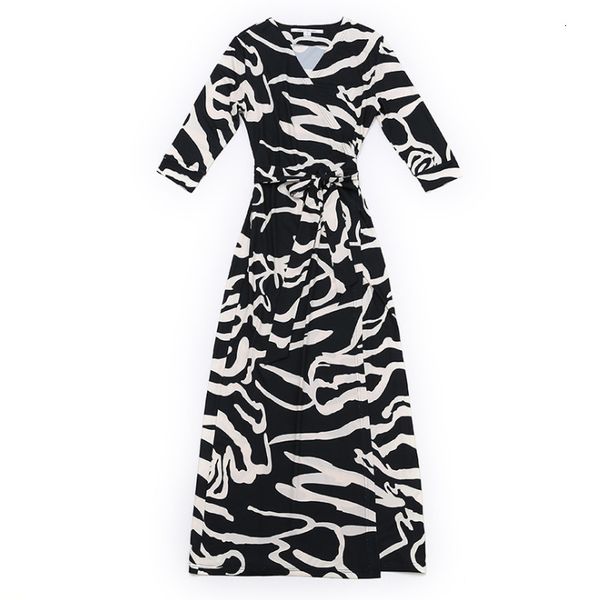 2021 summer new korean style v-neck and slim with waist strap printed striped 3t05, Black;gray
2021 summer new korean style v-neck and slim with waist strap printed striped 3t05, Black;gray